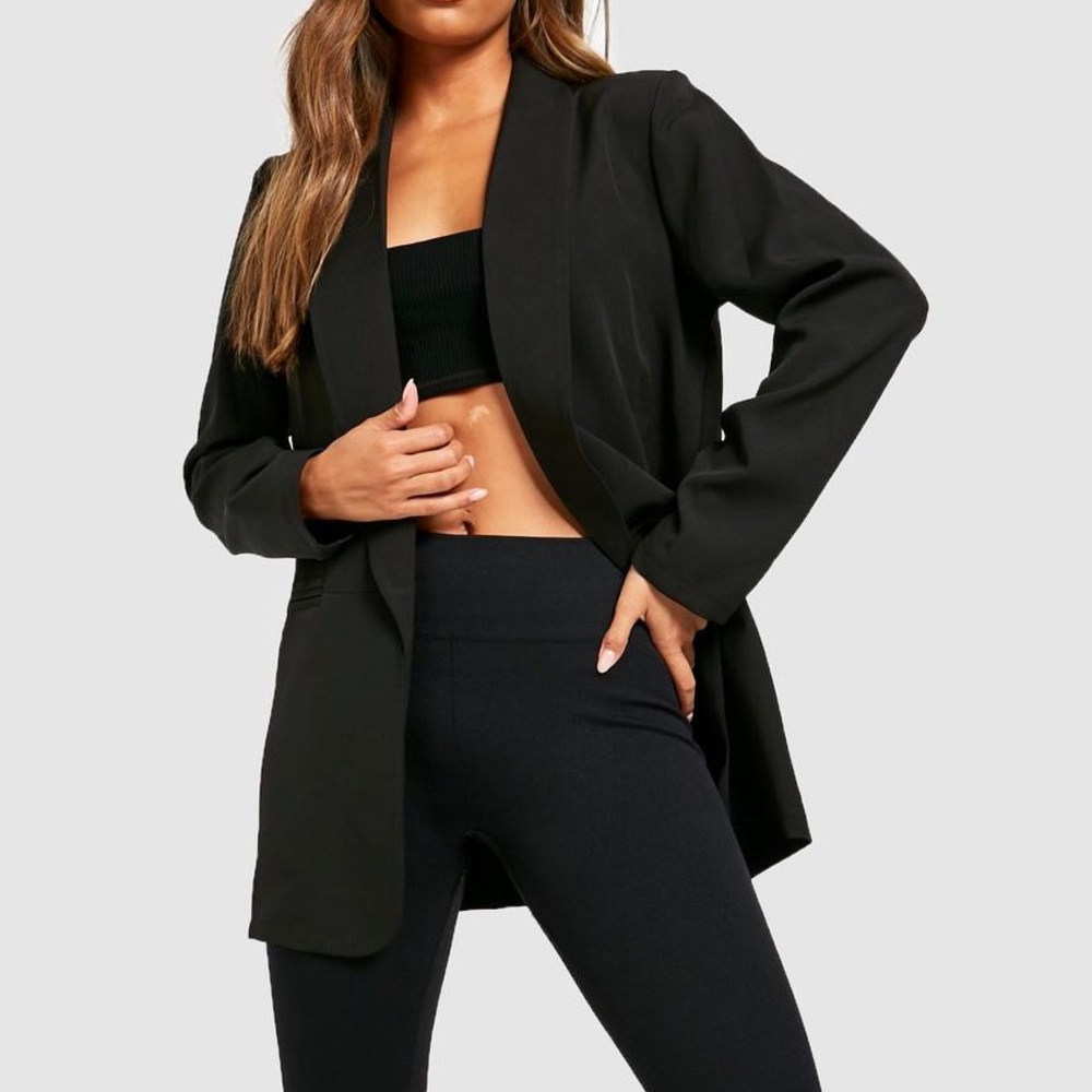 RUCHED SLEEVE BLAZER